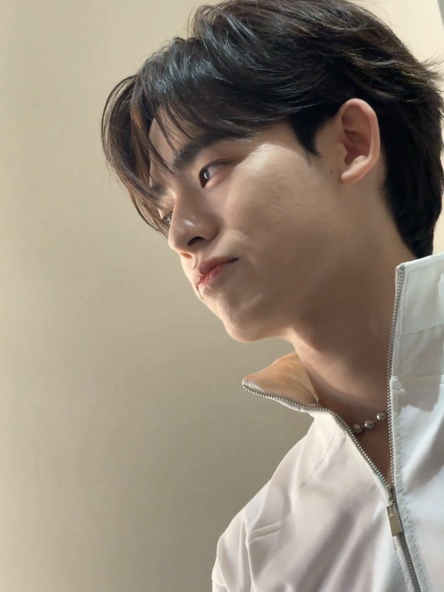 babexpor's tweet photo. จั๊นใจเจ็บมาก น้องเบะแล้วอะ ตี๋ตี๋ทำไร 😭 https://t.co/WdEoiocERl
