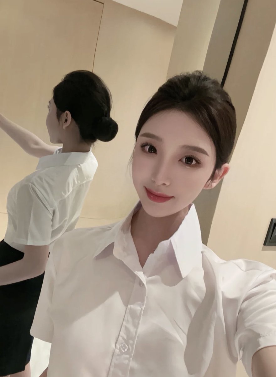 如果有人可以接我下班，我愿意帮他吃🐔