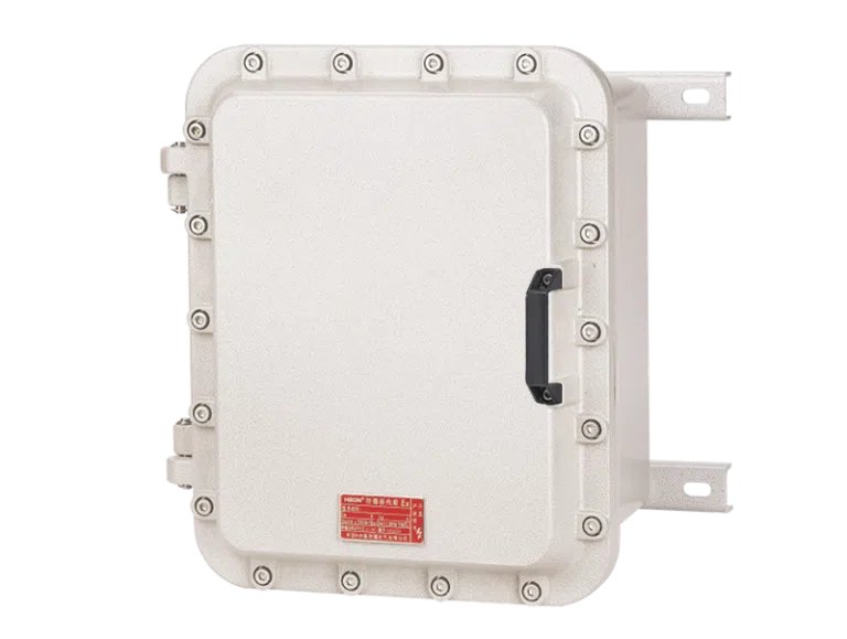 Hexlon88's tweet image. Choosing the Right Explosion-Proof Junction Box?
Here’s what really matters:
✅ Aluminum / Stainless / Fiberglass
✅ IP66/67: Dust + Water proof
✅ Wall or flush mount
✅ Certified: ATEX / IECEx / UL
✅ Rated: -40°C to 60°C
#ExplosionProof #HEXLON
hexlonex.com