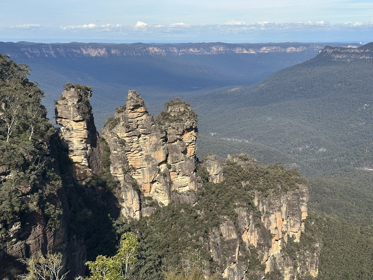Australia (a)