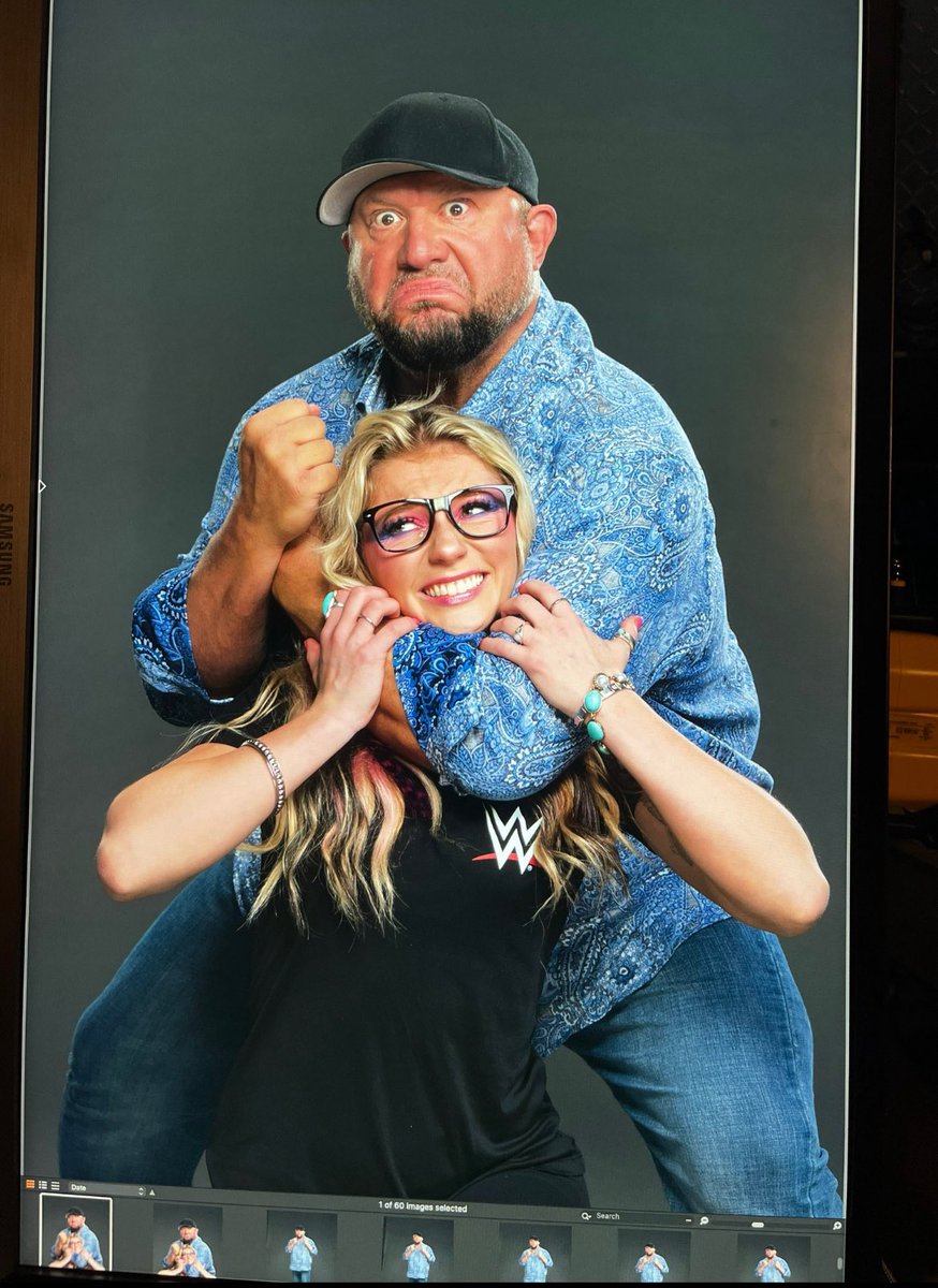 hazejamesonWWE's tweet image. STOKED TO BE ON TEAM @bullyray5150 for season 2 of #LFGWWE !!!!! 🩷✨🩵 #WildChild #LFG