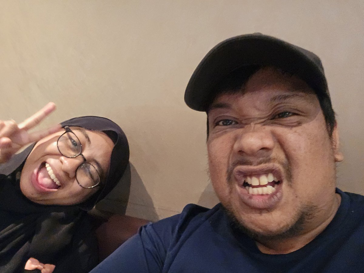 fiqmarquez's tweet photo. Dad mode: Loading. #fiqila18 https://t.co/JsA7OGRomw