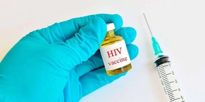 BrandonSharf256's tweet photo. Great news for Uganda!
A new HIV prevention injection that protects you for 6 months has already been approved according to Uganda AIDS Commission.
This six-monthly injection offers 100% protection to HIV negative individuals against acquiring HIV.
#BrandonUpdates #YourTvRadioGuy https://t.co/FMDFmYm4wn