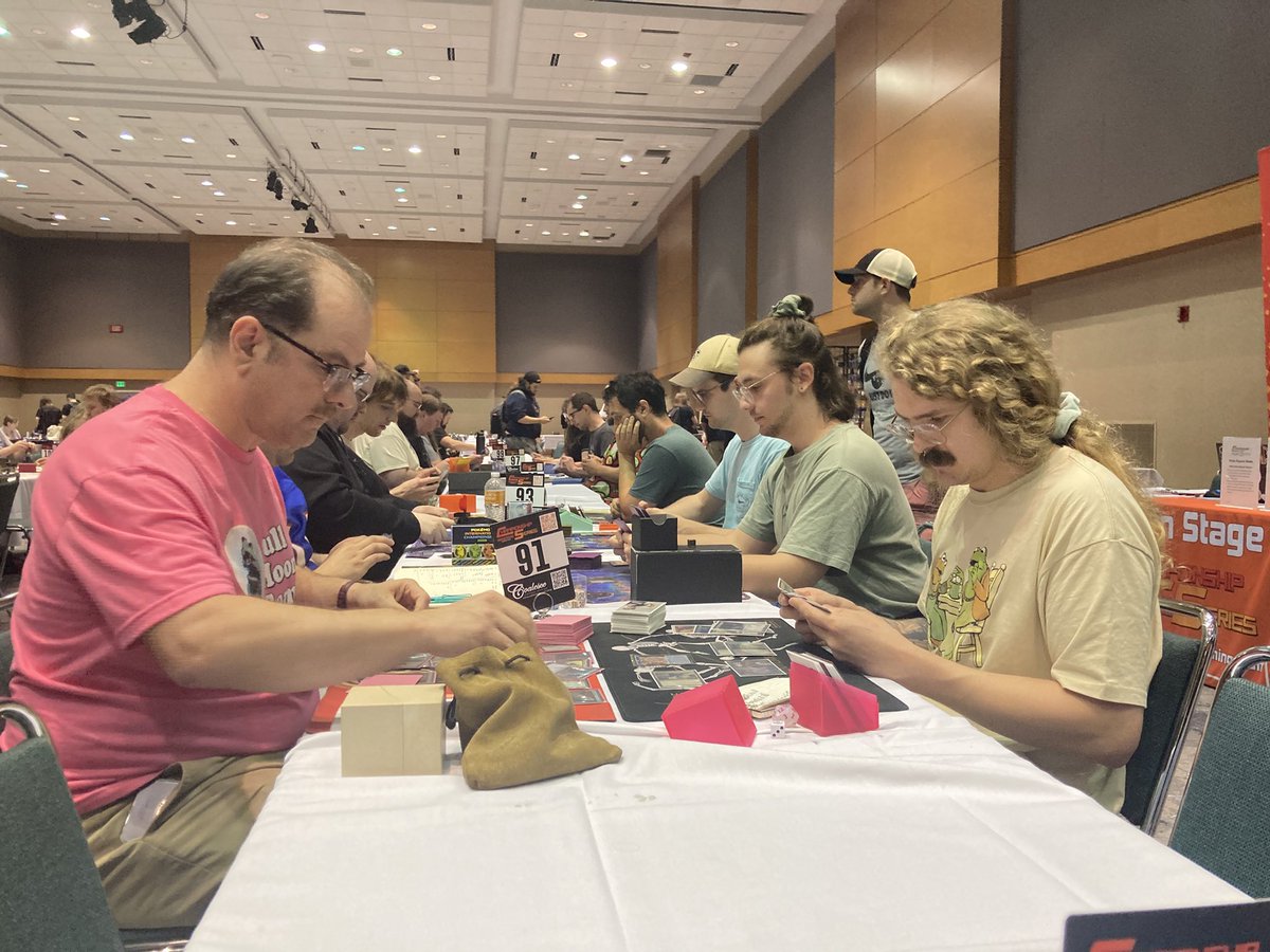 Thomas Gunn tweet media