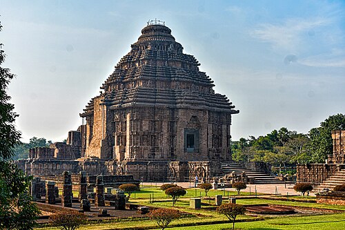 RamanPsekhon's tweet image. Konark Temple in Odisha is a 700 year old architectural wonder . 

About this temple, it has been said
&quot;Konark is a living testimony to the speculative daring and the artistic sensibility of a race that once knew how to live, love, worship, and create in heroic proportions.&quot;…