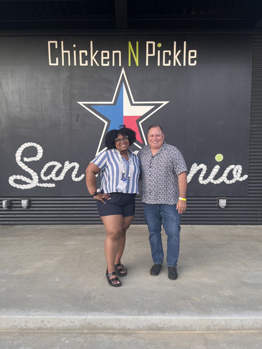 It’s Papa John!!! ❤️❤️❤️ My favorite part about #Istelive is being able to reconnect with those who have inspired, encouraged, and or uplifted you! Papa <a href="/JohnAmenson/">John Amenson</a> you are the best manager I have ever had and it was a true joy to reconnect with you today!