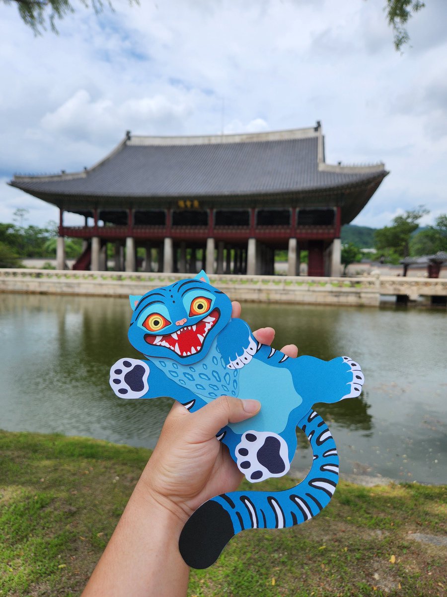 platypupu's tweet image. 너무 더워요