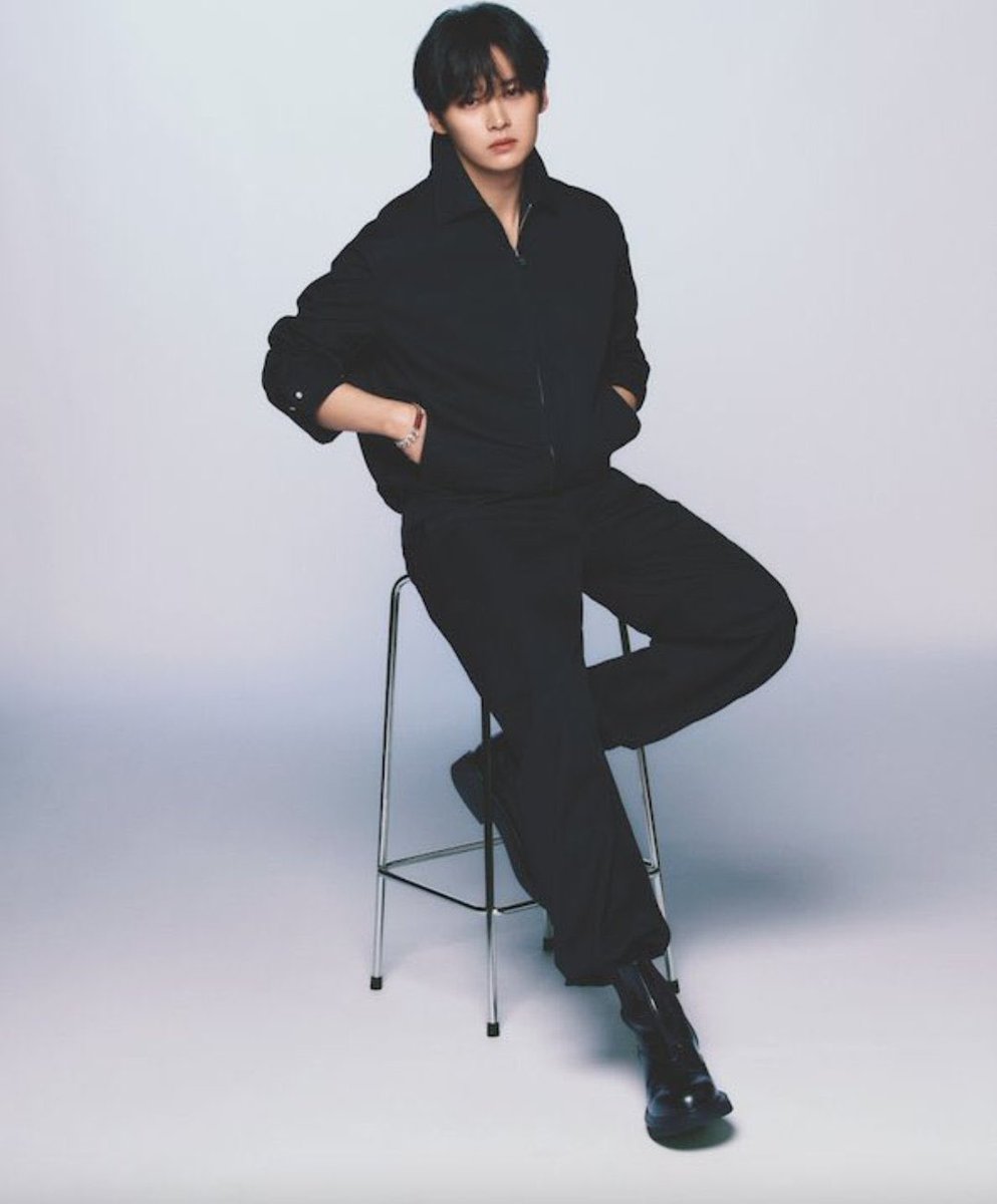 Lee Know of Stray Kids has became the newest global ambassador for Gucci.