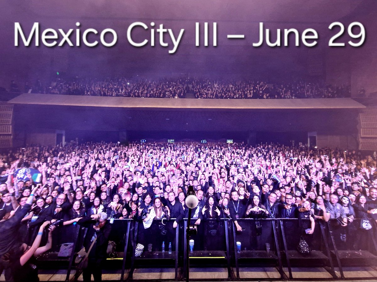 The third and final show in Mexico City! Words can't express what we were able to experience with you today!
Thank you! Thank you! Thank you!
<a href="/LacrimosaBand/">Lacrimosa</a>