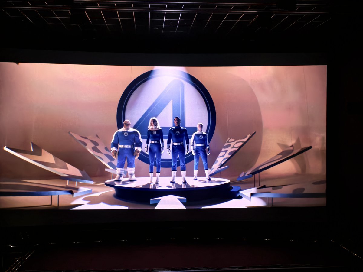 rahool360's tweet photo. Such an amazingly packaged #Trailershow ...#FantasticFour #Superman #JurassicWorld #IKnowWhatYouDidLastSummer and so much more @_PVRCinemas https://t.co/SWjWzgSwu5