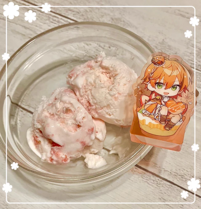 #ジェルくん こんにちは 暑いね いろいろやること山盛りで、お昼を食べる時間もなくて、既にへろへろ ジェルくんは今日も映画の最終チェックかな?がんばるジェルくんを思って、午後も私も頑張るね! 週末手作りアイスを作ったよ こんな暑い日は冷たいものも元気の素! 午後も応援しているよ
