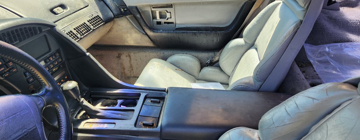 SchrodingersGC's tweet image. BARN FIND! Tell me what you think.