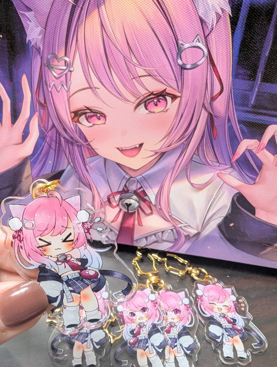 #2025姬乃生誕祭
前陣子收到的姬乃生日大禮包!
紀尋老師繪製的無框畫質感超好!!好喜歡!!
🥰 