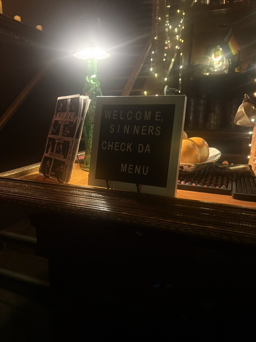 bjgtoe's tweet image. Newly discovered gay bar in Redlands🫶🏼