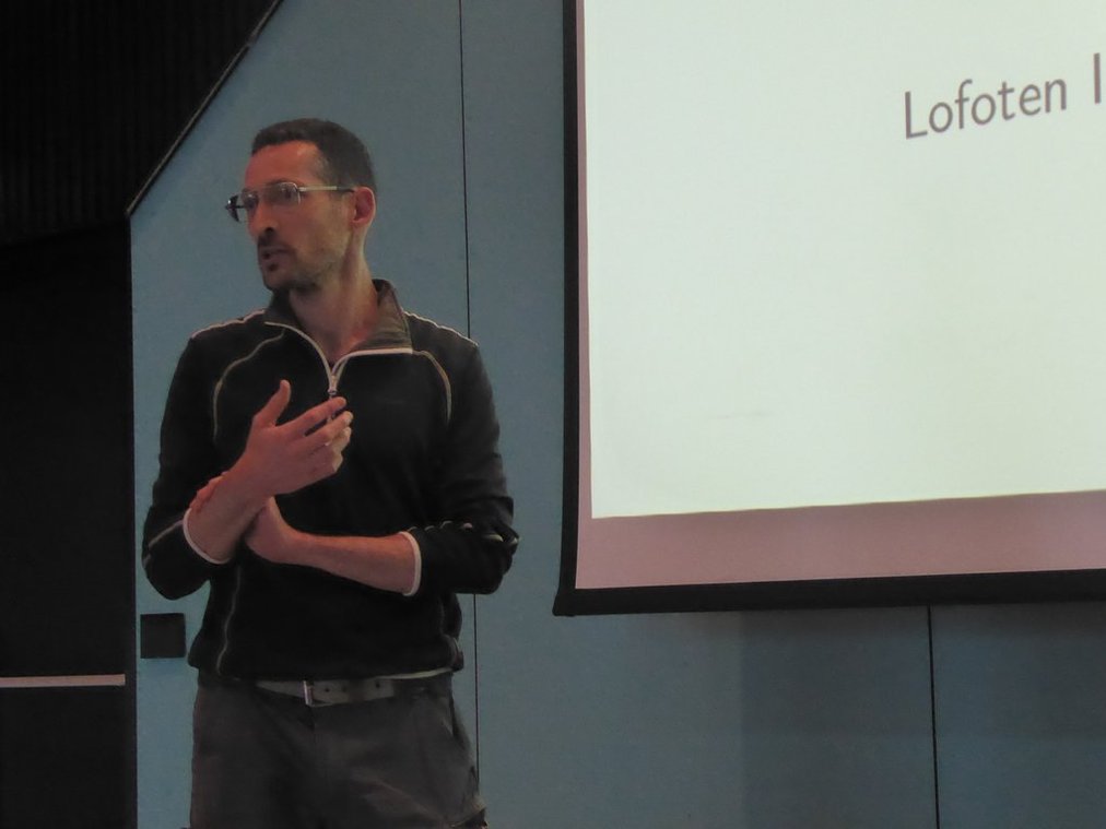 Roberto__Iacono's tweet image. After a nice lunch, the final session on Political Economy chaired by A Økland included presentations by @alvarozc (Income Shocks, Economic Inequality &amp;amp; Political Realignment), @EvaDavoine (Political costs of taxation), @bermanjoe  (Tax Reform, Housing Affordability &amp;amp; Inequality)