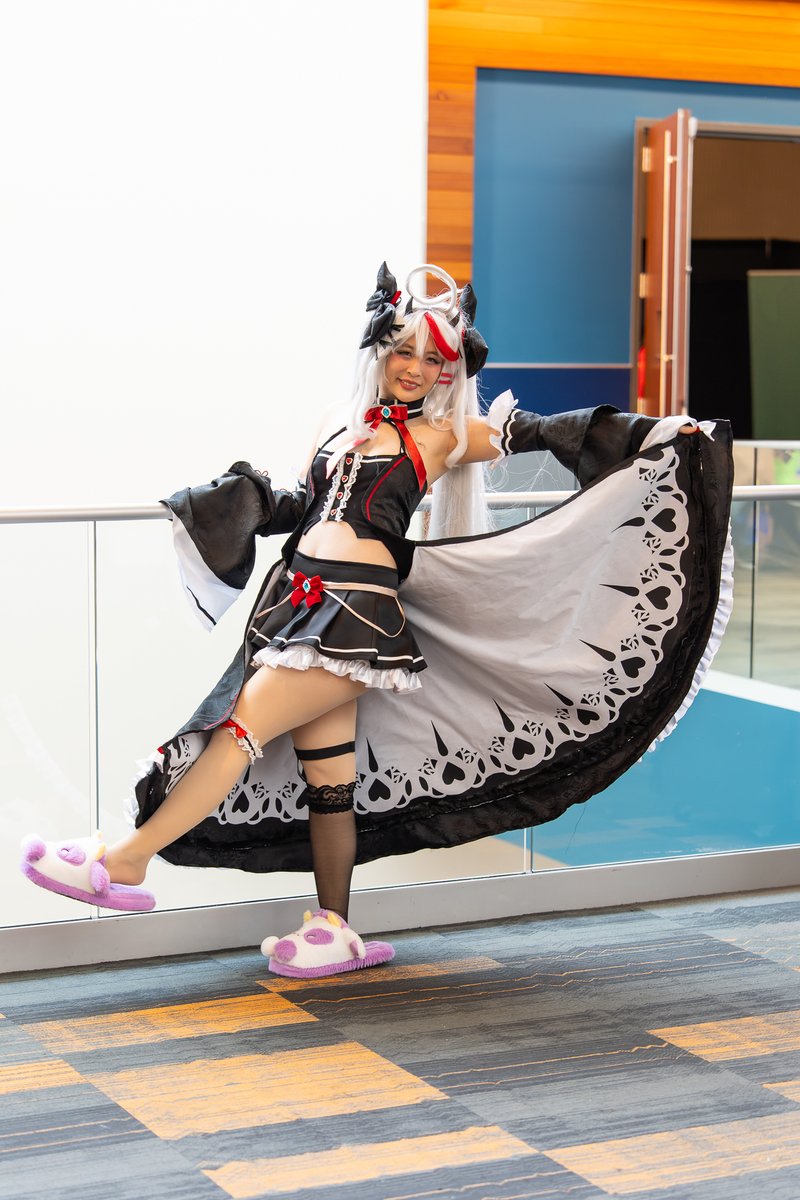 metanyani's tweet photo. Phase Connect - Remilia Nephys #PhaseOffkai25 

Cosplay by @krylixi https://t.co/8bTpBgTBjq