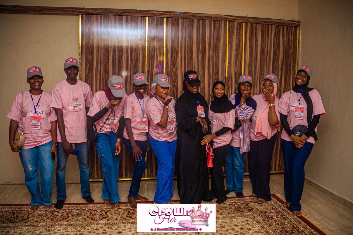 NUNSA_ABU's tweet photo. Pictures from crown her community outreach 
#crownherday2 https://t.co/MWOXHMV5zA