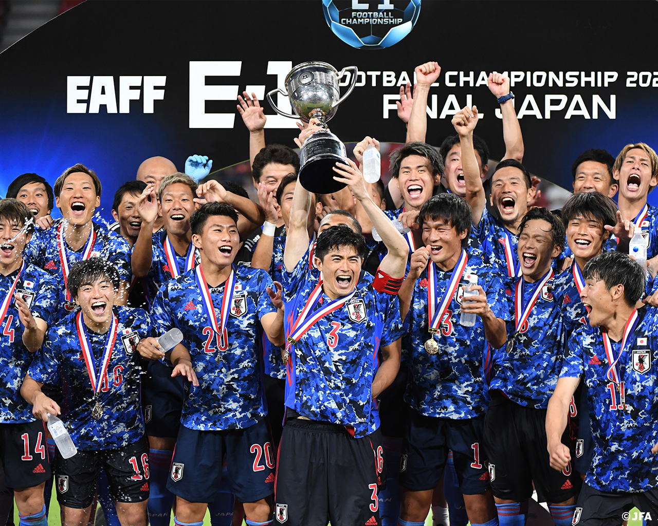 日本代表 サムライ ブルー 侍 JAPAN サッカー ピンバッジ リボンピンバッジ サッカー 日本代表 SAMURAI BLUE サムライ