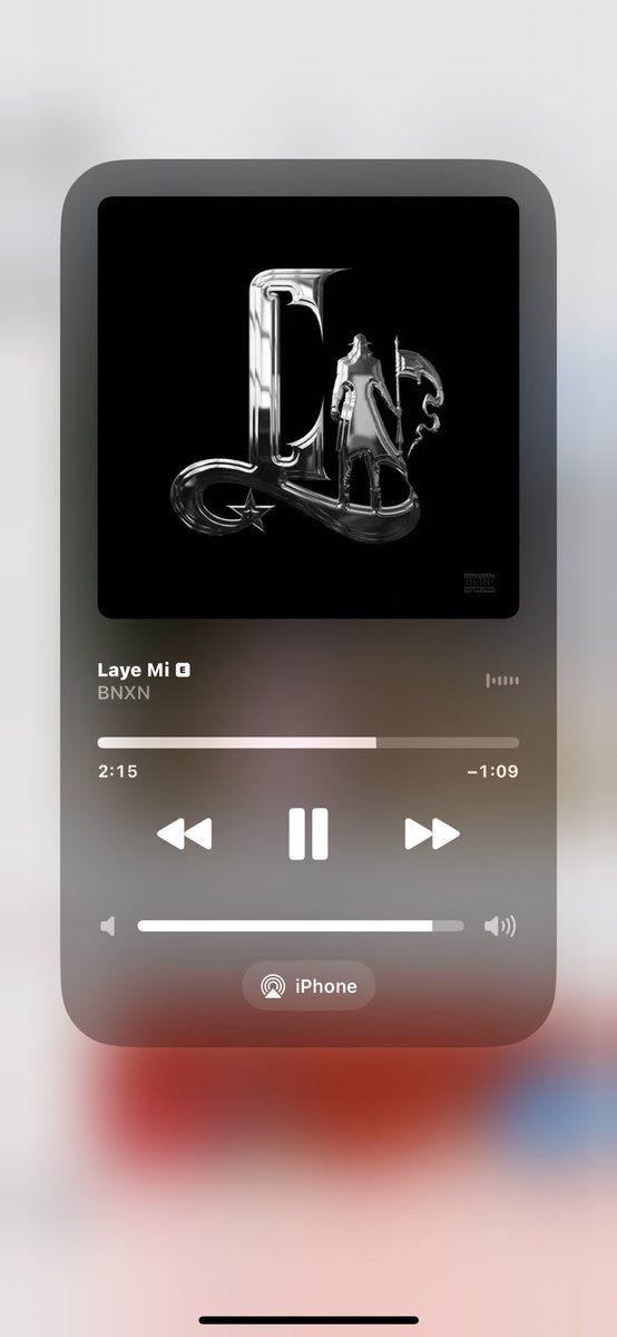 Bnxnbwoy97's tweet photo. Many people dey my lane 
I no fit to tie my shoes lace 😣
#steadyworking 
   Bnxn’s pen game is second to none 💯
Listen to LAYE MI😁 https://t.co/2xd1sHk2q5
