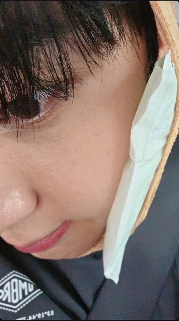 아 진짜 개열받아 

                                                    🤒형 지금 뽀뽀하면 안돼요

ㅋㅋㅋㅋㅋㅋㅋㅋㅋ
안한다이 
                                                     ….왜요?