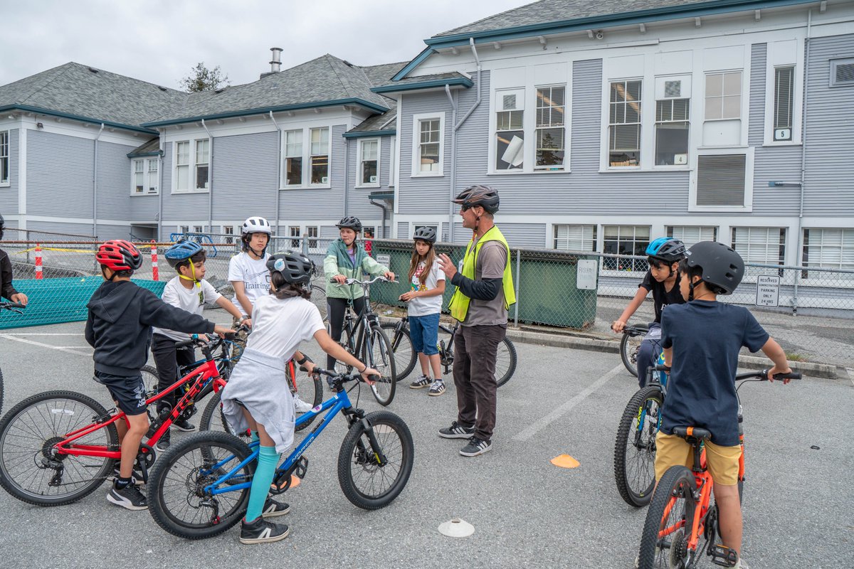 Pedals in Motion and Smiles All Around! 🚲 At Hollyburn Elementary, students mastered the joy of riding while learning the importance of road safety. As summer adventures begin, let's keep the momentum going—helmets on, eyes open, and ride smart all season long!