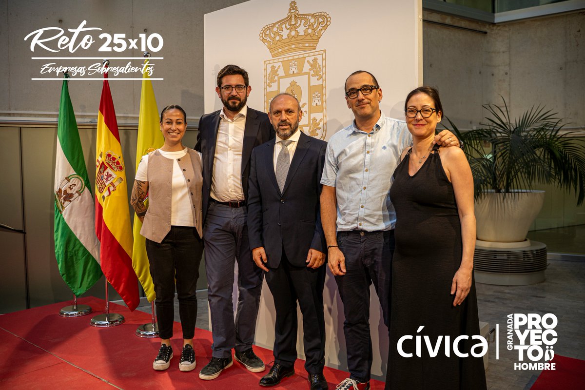 Presentamos el #RETO25x10 en la sede de la <a href="/dipgra/">Diputación de Granada</a> junto a Josep Roig, CEO de Cívica, primera empresa en liderar esta iniciativa 🙌 

Buscamos 25 empresas granadinas que nos ayuden a cumplir nuestros objetivos sociales.   

¿Te sumas? 📷proyectohombregranada.org/reto25/