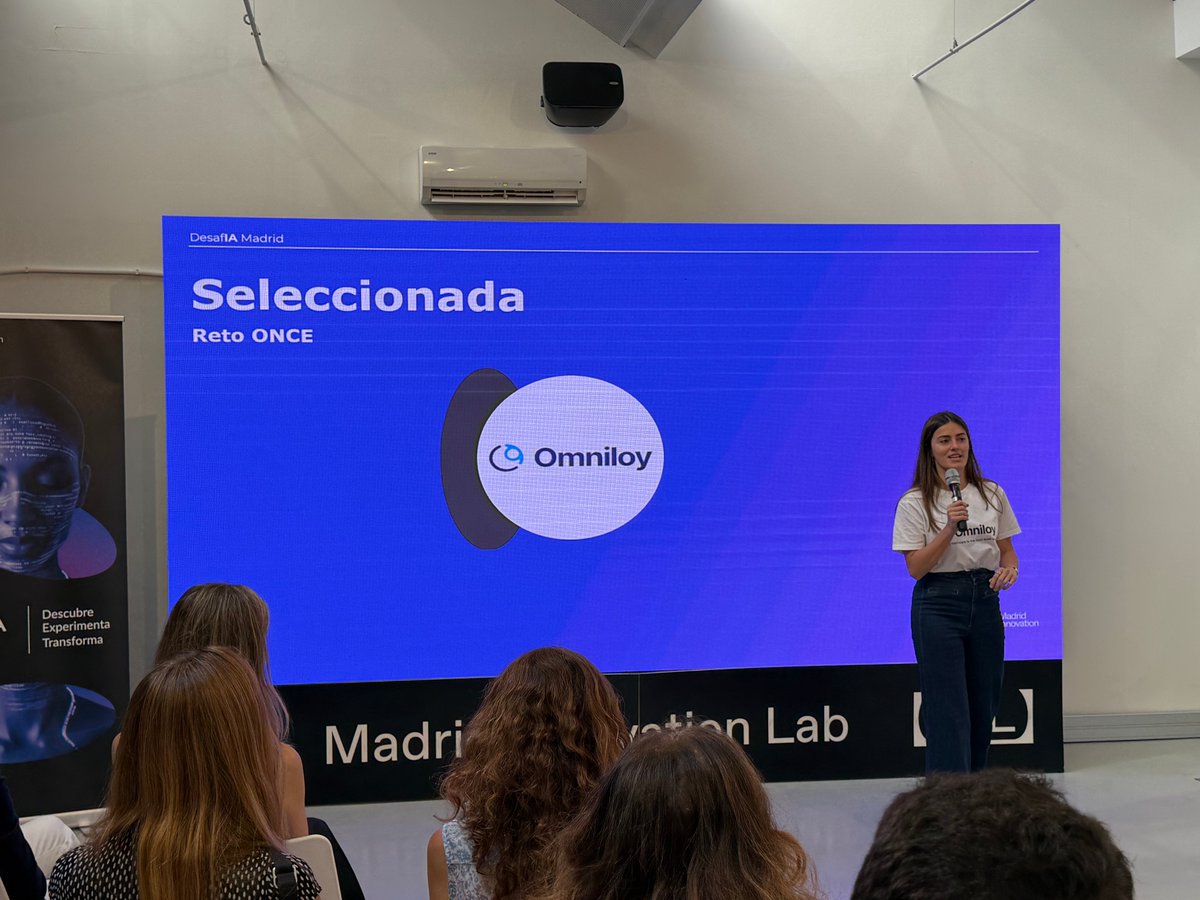 Hacer la vida más sencilla a las personas con discapacidad visual es más fácil con tecnología.

El reto planteado por <a href="/ONCE_oficial/">ONCE</a> encontró su solución de la mano de <a href="/Omniloy/">Omniloy</a>