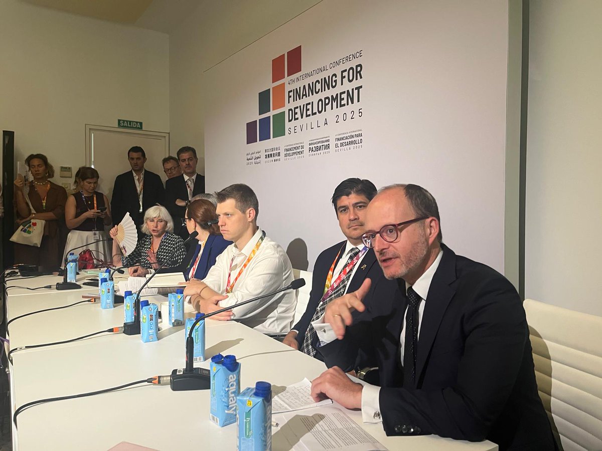 ClubdeMadrid's tweet image. Time to the Secretary of State for Foreign and Global Affairs 🇪🇸 Diego Martínez Belío

#FFD4 #FFD4Sevilla #Financing4Development