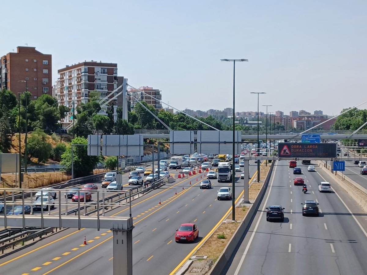 🚧Atascos kilométricos en M-30 por las obras próximas al Puente de Ventas

😧"Más de tres horas para un recorrido que hago en 40 minutos", el testimonio de una conductora desesperada

Te lo contamos a las 14:48 👉ver.cope.es/jt6i3
📷RGP