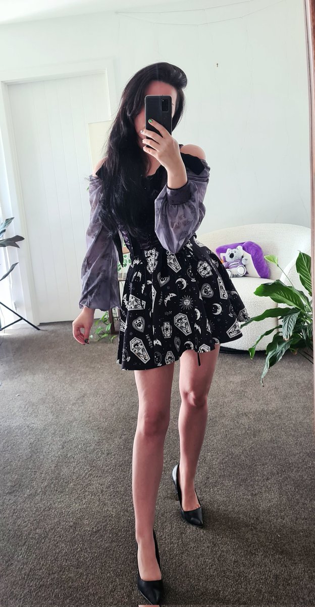 LiddlesTV's tweet photo. 🖤💜🩶 https://t.co/ABcnI9QN7t