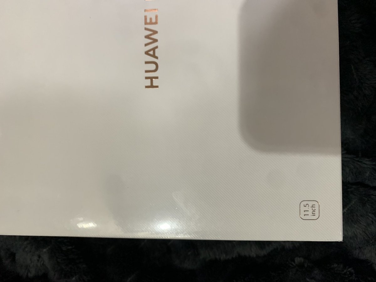 satriyanida's tweet photo. WTS HUAWEI MatePad 11.5-inch - Space Grey

💰4.000.000 (boleh nego)
✅Barang masih segel, full set 
✅ 6/128
✅ Incl Keyboard 

📍Dom Surabaya
✅ COD 
✅Shopee 

🏷️ wts wtb huawei matepad 11.5-inch
#wts #jualtablet https://t.co/yyUeldogEm