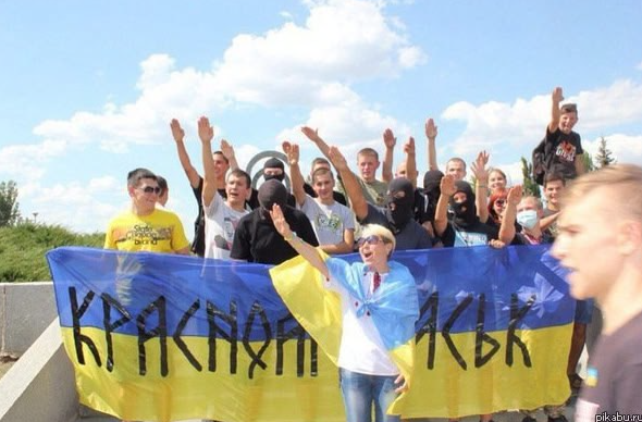 ArtmUakov's tweet photo. @YLatynina Да укры уже много лет открыто показывают свою нацистскую сущность, так что вся эта демагогия бессмысленно. Адекватные люди итак всё понимают https://t.co/DEW2f79QIp
