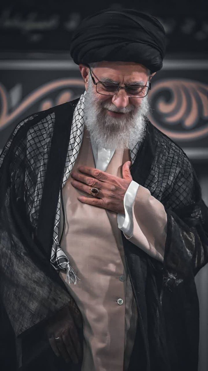 سحر حسینی🎒 tweet media