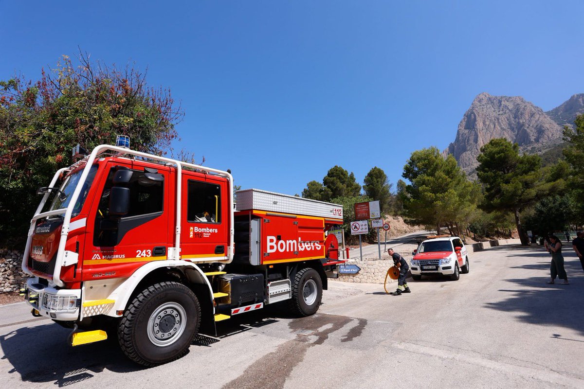 💦 La Diputación de Alicante ha invertido cerca de 40.000 euros en la reparación del depósito de la Font del Molí en Finestrat, una infraestructura que utilizarán los bomberos para la extinción de incendios en la zona. 

✅ La obra, que han visitado la vicepresidenta