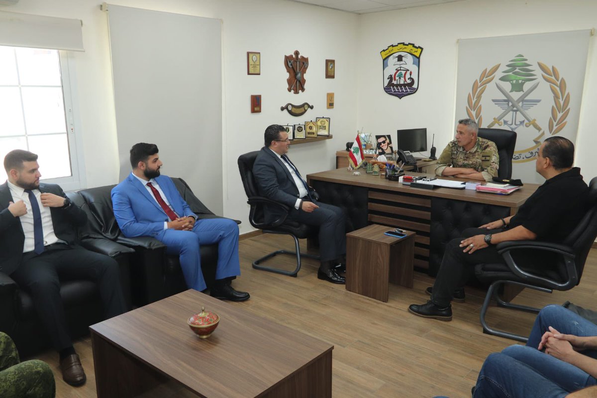 قمت، على رأس وفد من أبناء بيروت، بزيارة لقائد فوج حرس مدينة بيروت، حضرة العميد عباس الحسيني، وكان (الأمن) في بيروت الحاضر الأبرز في النقاشات التي أجريناها مع العميد الحسيني، الذي استمعنا منه إلى شرح مفصل حول الإجراءات المتخذة لضمان أمن العاصمة وسكانها.