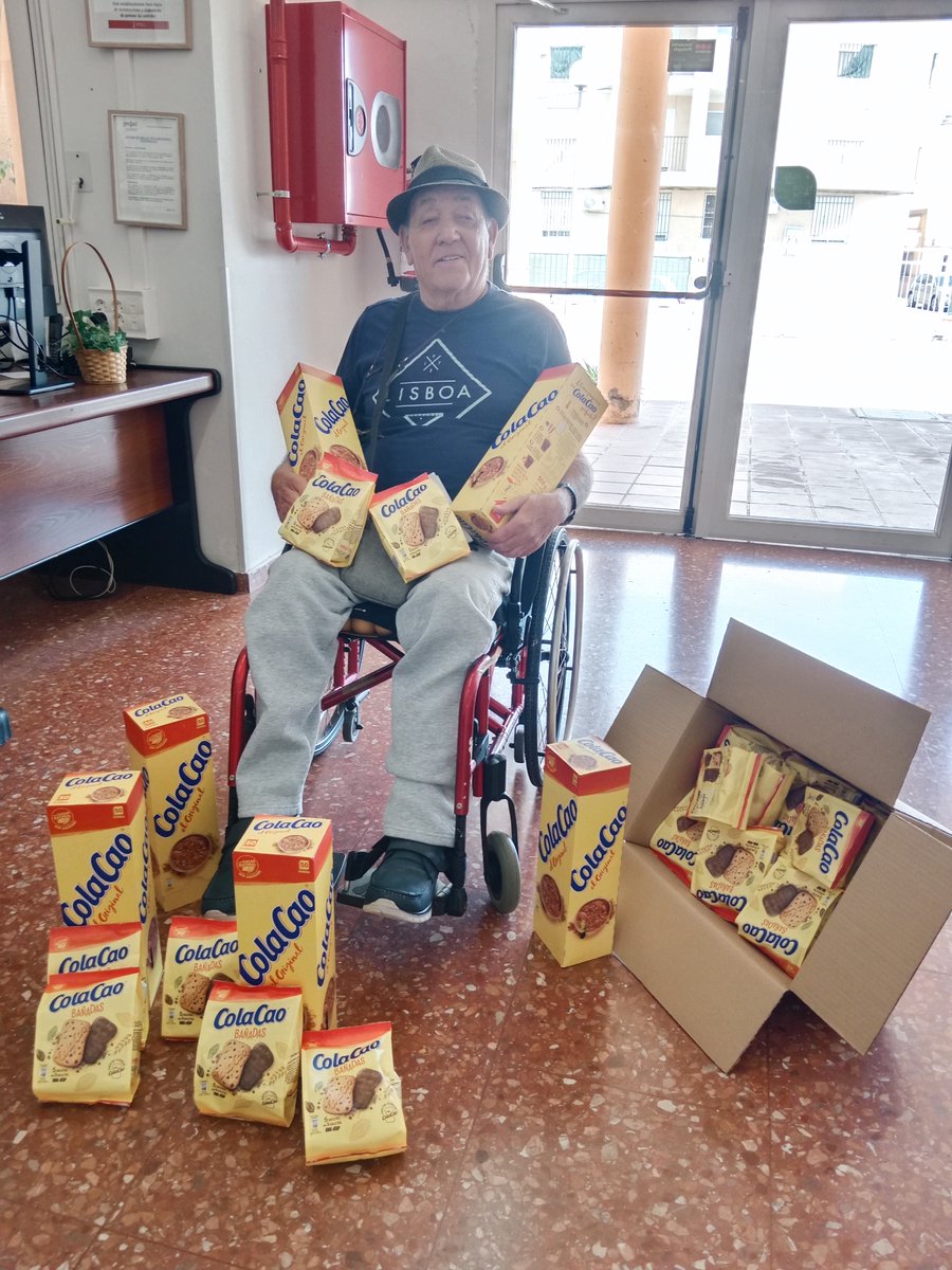 Gesmed (@gesmed) on Twitter photo 👏 Gracias a nuestro usuario Pepe que contactó con 🥤 <a href="/colacao/">ColaCao</a>. Recibimos unos regalos que nos permitió disfrutar de meriendas dulces y veraniegas, creando momentos agradables para el centro de #Massamagrell 😋
#GesmedMassamagrell <a href="/Aj_Massamagrell/">Ajuntament de Massamagrell</a> <a href="/GVAIgualtat/">GVAIgualtat</a> <a href="/fundcolacao/">Fundación ColaCao</a> 👏 Gracias a nuestro usuario Pepe que contactó con 🥤 <a href="/colacao/">ColaCao</a>. Recibimos unos regalos que nos permitió disfrutar de meriendas dulces y veraniegas, creando momentos agradables para el centro de #Massamagrell 😋
#GesmedMassamagrell <a href="/Aj_Massamagrell/">Ajuntament de Massamagrell</a> <a href="/GVAIgualtat/">GVAIgualtat</a> <a href="/fundcolacao/">Fundación ColaCao</a>