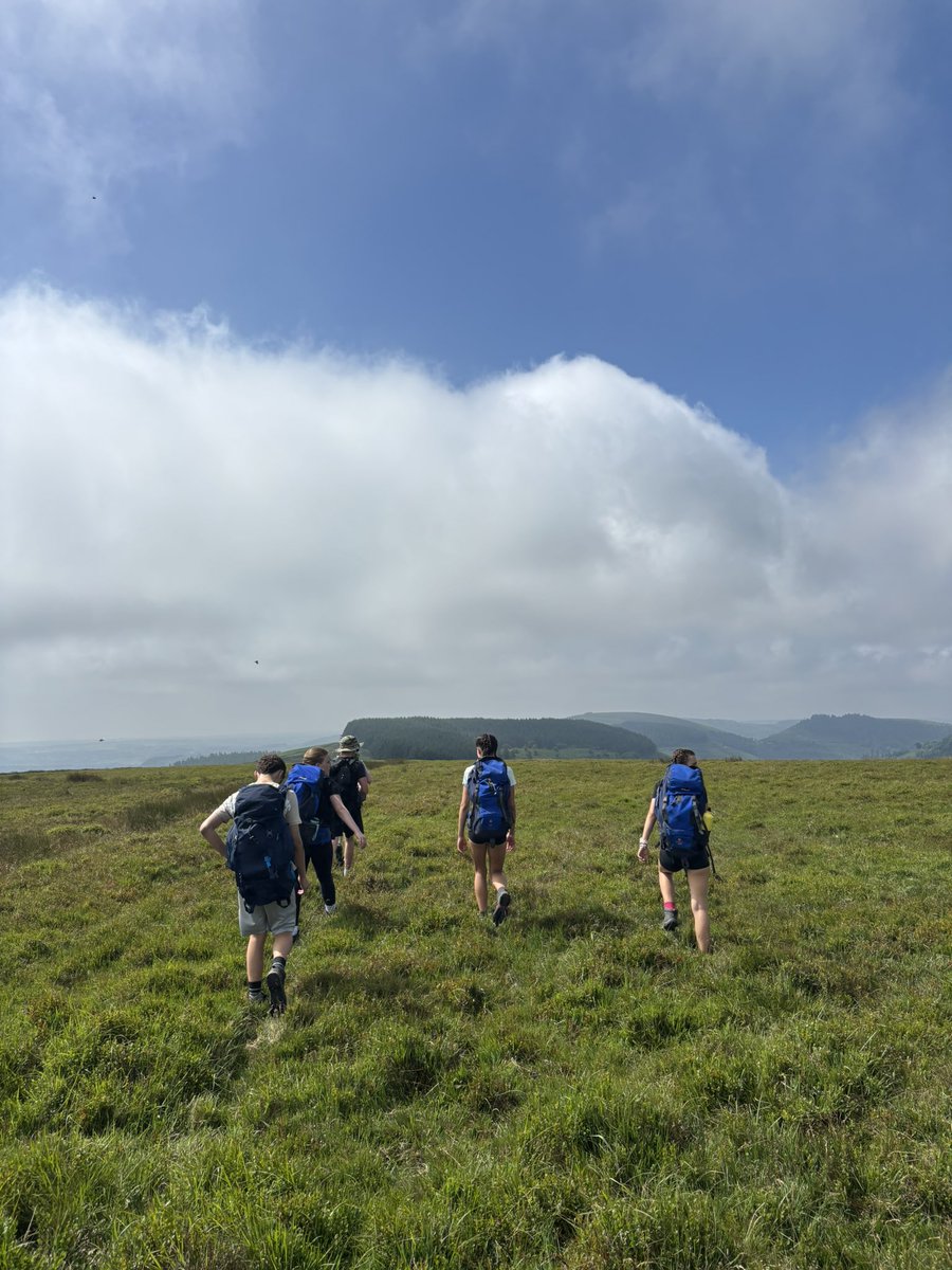 Progress on the hill! Students working hard on navigating the footpaths and the local wildlife. <a href="/croesyschool/">Croesyceiliog School</a> <a href="/Croesype/">Croesype</a> <a href="/Mr_MorganHOY/">Mr Morgan</a>