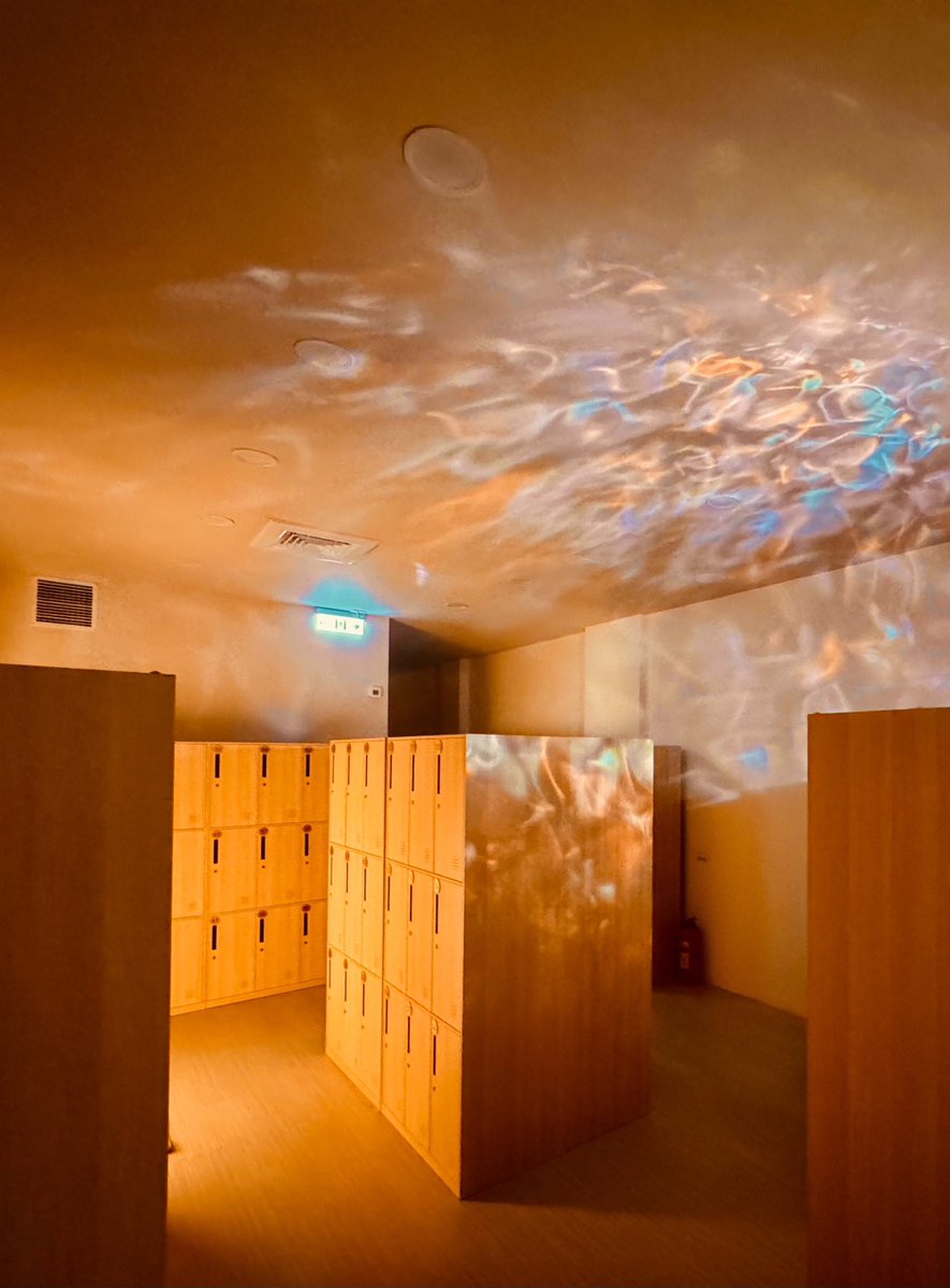 BodyFresh_sauna's tweet photo. 謝謝大家的等待與試營運期間給予的支持鼓勵！

我們終於在台中逢甲，打造了一座專屬同志的休閒空間。

不是三溫暖，不只是發展場——這裡是 BODY FRESH 生活會館。

乾淨、親切、舒服，是我們想給您的第一印象。

🌿 多層樓設計，獨立包廂空間
🧼 館內備品齊全、每日��消
🛏️ 提供專業按摩服務（消費另行公告）
🧯合法消防、全新裝潢、全熱交換空氣清淨
💧除醛乳膠漆，對肌膚與呼吸都更溫柔

*館內無提供蒸氣室、烤箱、浴池。
⸻
正式開幕營業日｜7/4（五）手遮夜18:00 起開放入場！
入場費均一價＄350，前50位早鳥優惠只要$200
（6／30～7／3閉關整修，不要白跑一趟喔～）

📌 更多開幕週活動將陸續揭曉，請鎖定我們社群以及Line推播

📍 台中市西屯區福星路594號（清心隔壁）

📲 LINE ID：@bodyfresh（加入領先知道活動）

👀「你會愛上這裡的氣氛，從第一眼開始。」

#同志生活會館 #男同志空間 #台中發展場 #BODYFRESH

（轉推此文50次以上抽一位追蹤者免費入場）