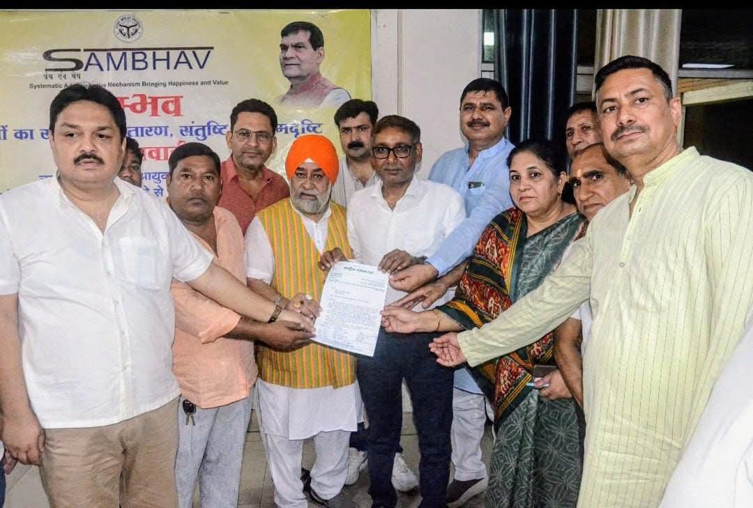 राष्ट्रीय #लोकदल की तरफ से 
सम्मानित बहन #महापौर श्रीमती #सुनीता दयाल जी का
गाजियाबाद के #सभी #जनप्रतिनिधियों का 
बहुत-बहुत
#आभार 
 अपनी #सहयोगी पार्टी #राष्ट्रीय #लोकदल के #सुझाव पर #गौर करते हुए
गाजियाबाद #जनता को #राहत देने के लिए #बड़े हुए
(#हाउस #टैक्स) को
 #निरस्त किया