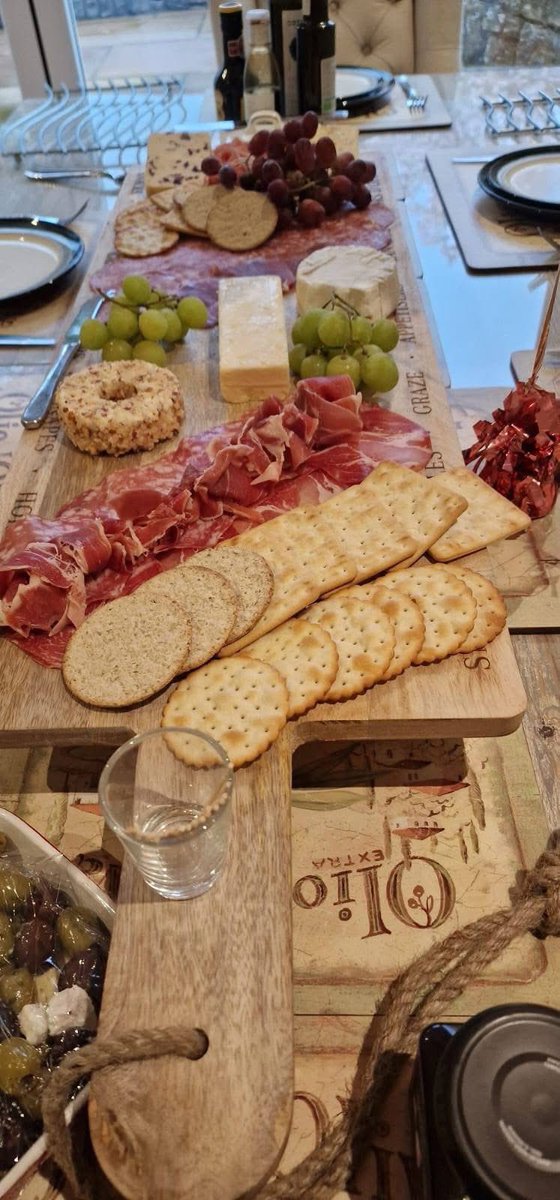 The Whitby Catch (@thewhitbycatch) on Twitter photo Entertaining this summer?
<a href="/TheWhitbyCatch/">The Whitby Catch</a> has a fantastic range of platters and sharing boards including these new Farberware Build-a-Boards which have an eco-friendly bamboo base and a handy clip on lid.
Both are dishwasher and fridge safe.
#magpie #whitby #shop Entertaining this summer?
<a href="/TheWhitbyCatch/">The Whitby Catch</a> has a fantastic range of platters and sharing boards including these new Farberware Build-a-Boards which have an eco-friendly bamboo base and a handy clip on lid.
Both are dishwasher and fridge safe.
#magpie #whitby #shop