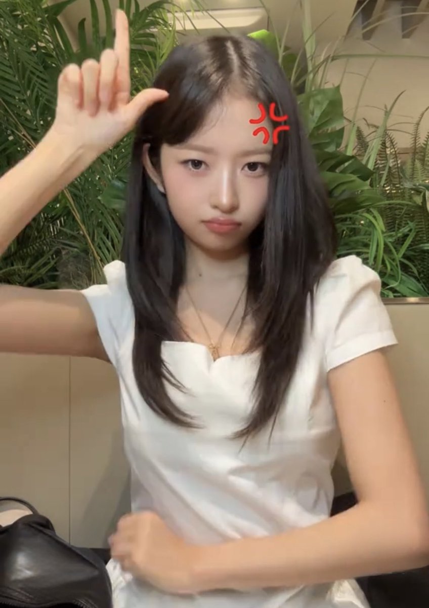 今日レイちゃんから返信もらえて幸せでした🎀🎀
#ive #rei