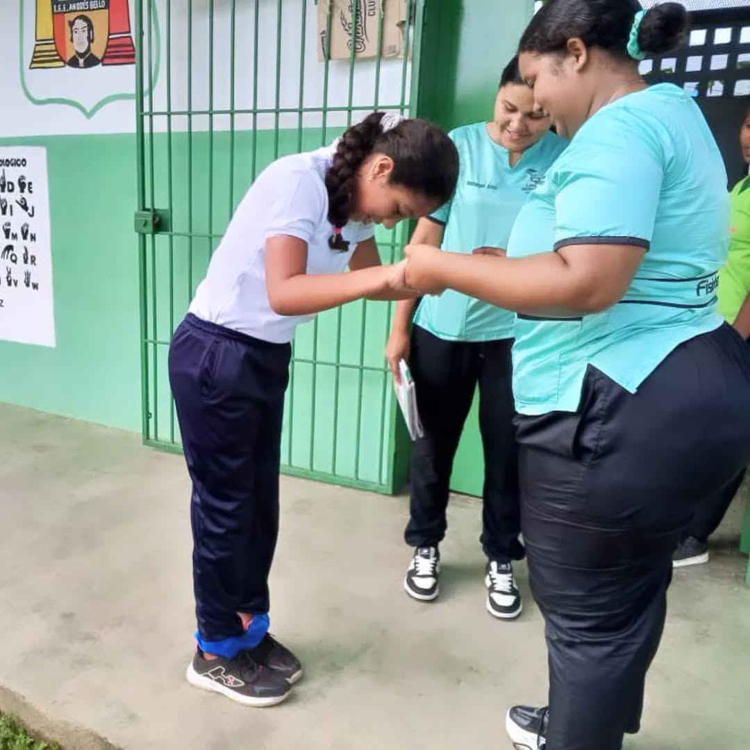 geminismg's tweet image. Estudiantes del IEE Andrés Bello del CDCEM Juan José Mora recibieron a los próximos Fisioterapeutas de la UNEFM quienes le brindaron a nuestros niños y niñas de la modalidad de educación especial una atención especializada y personalizada.

#30Jun