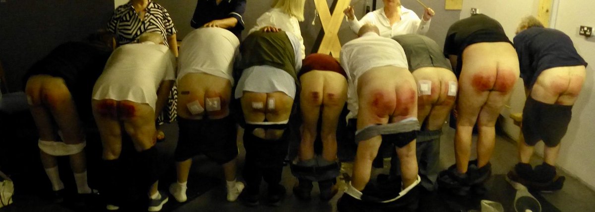 North West Court : line up of punished miscreants 😉