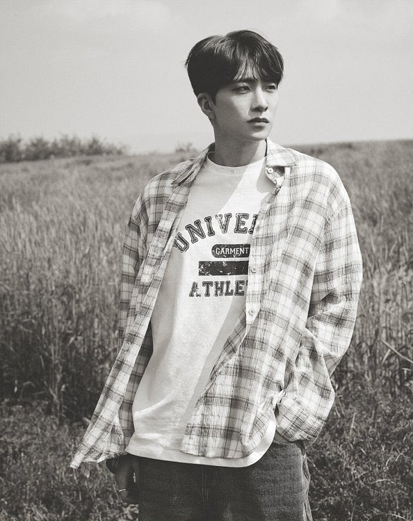 Nannymistra's tweet photo. หล่อมากกกกกกกก

#Youngjae #영재 #도망치는건부끄럽지만 #EscapetoMe @ChoiArs_YJ https://t.co/XgGavWVZKn