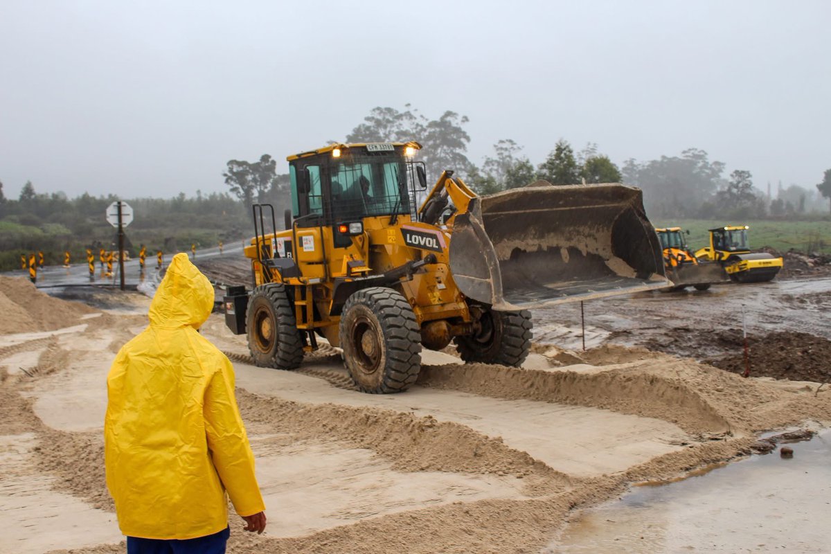 Our Infrastructure Teams are making steady progress on the upgraded Lanquedoc Access Road &amp; Bridge! 🚧

✅ Rebuilding the entire bridge
✅ Reconstructing the access road
✅ Constructing a new 2-lane bridge with sidewalks for safe pedestrian &amp; cyclist access