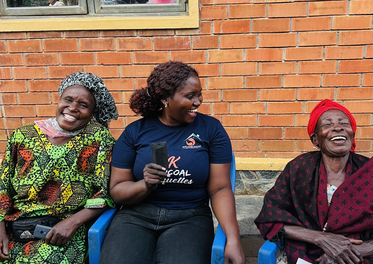 barbra_nantongo's tweet image. I treasure the moments spent in communities sitting with elderly women listening to their kitchen stories.

Many share how firewood is scarce, smoke fills their homes and cooking feels harder each day.We have #cleancookingsolutions but reaching the last mile is still achallenge