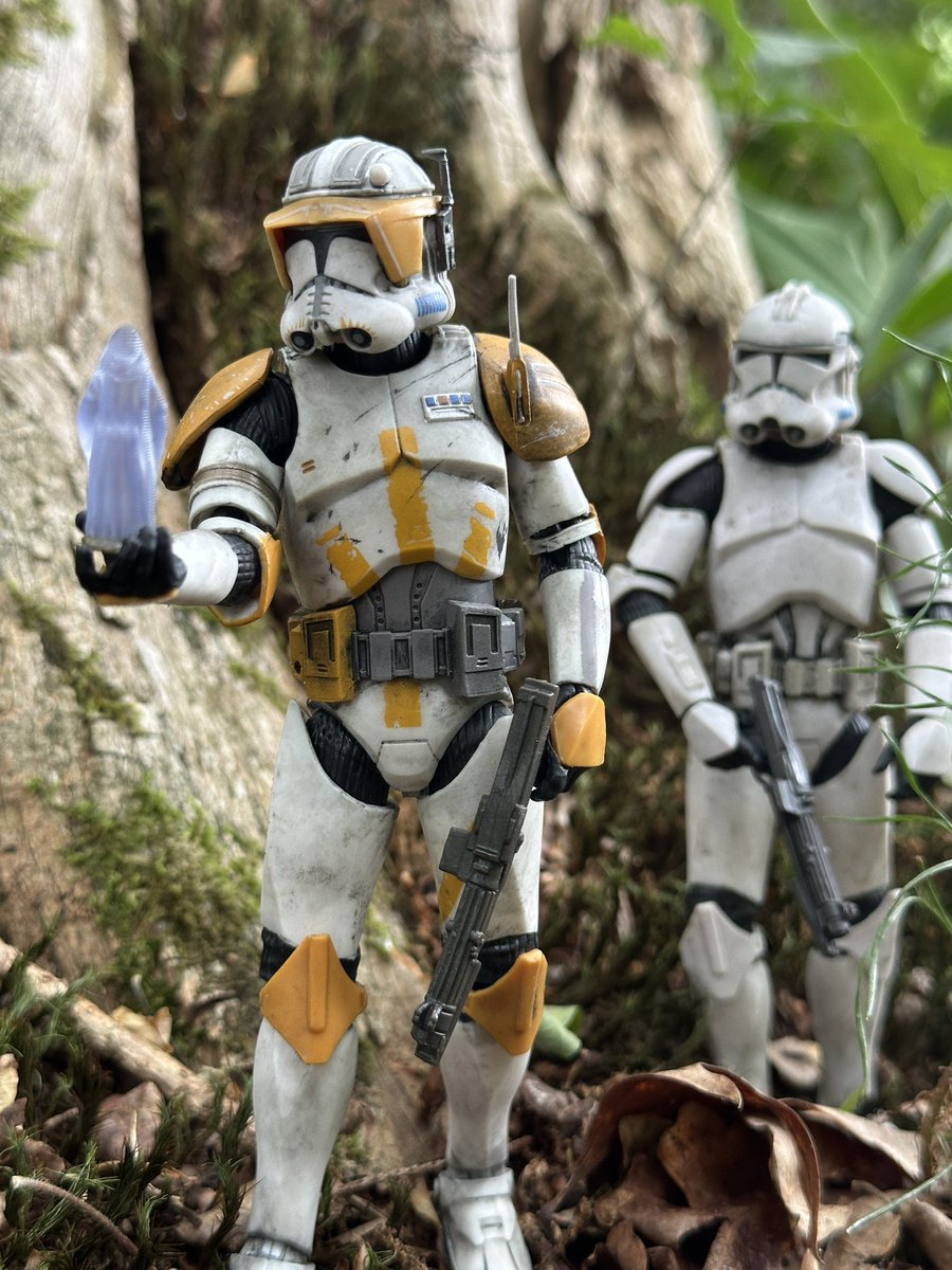 MrClownspeed's tweet photo. StarWars black series action figures #clonetrooper #CloneWars #StarWars #ActionFigure #stormtrooper #starwars #blackseries #clonecommandercody https://t.co/Eldyry29yv