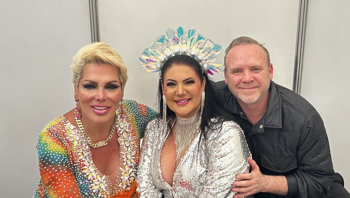 #Pride2025 #Fantastico #Gaypride2025 <a href="/JESICAESOTERICA/">JESSICAESOTERICAKC</a> <a href="/AvalosAle/">Alejandra Avalos</a>