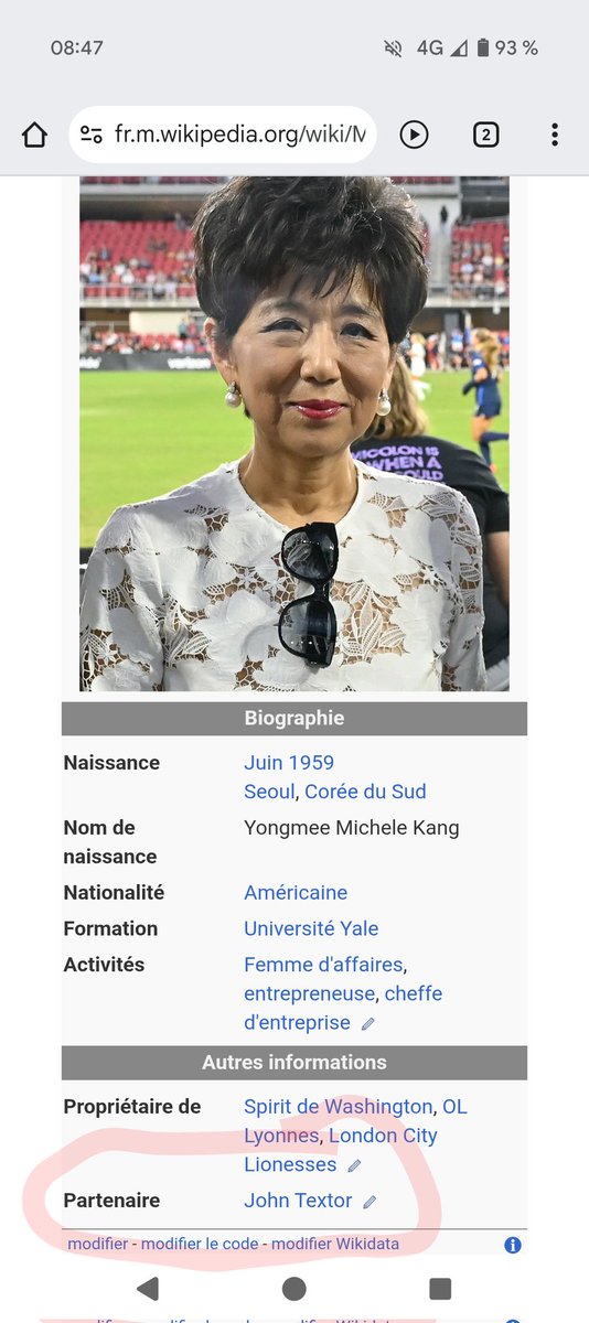 Sectionescalier's tweet photo. @OL C'est la meuf à Textor? https://t.co/lQjhUK1nQr