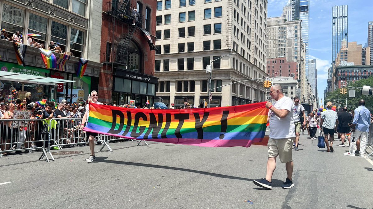 VaultEdgeIT's tweet photo. 🏳️🌈 NYC Pride 2025: Fewer Sponsors, Louder Voices
As corporate backing dips amid DEI backlash, the community rises stronger.
Theme: “Rise Up: Pride and Protest”
📢 Visibility matters more than ever
🔗https://t.co/p8ZGXoks1j
#NYCPride #Pride2025 #LGBTQ #DEI #RiseUp #PrideAndProtest https://t.co/g88E5E9Z3C
